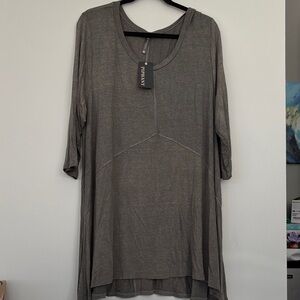 Piphany Charcoal Tunic Top